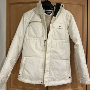 EUC Patagonia Ski Coat Size M - Cream